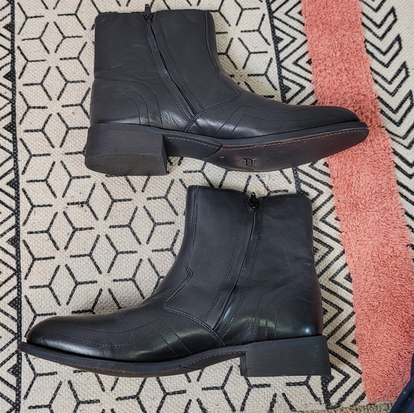 LAREDO HOXIE WESTERN BOOT IN BLACK, SIZE 11 - Picture 13 of 16